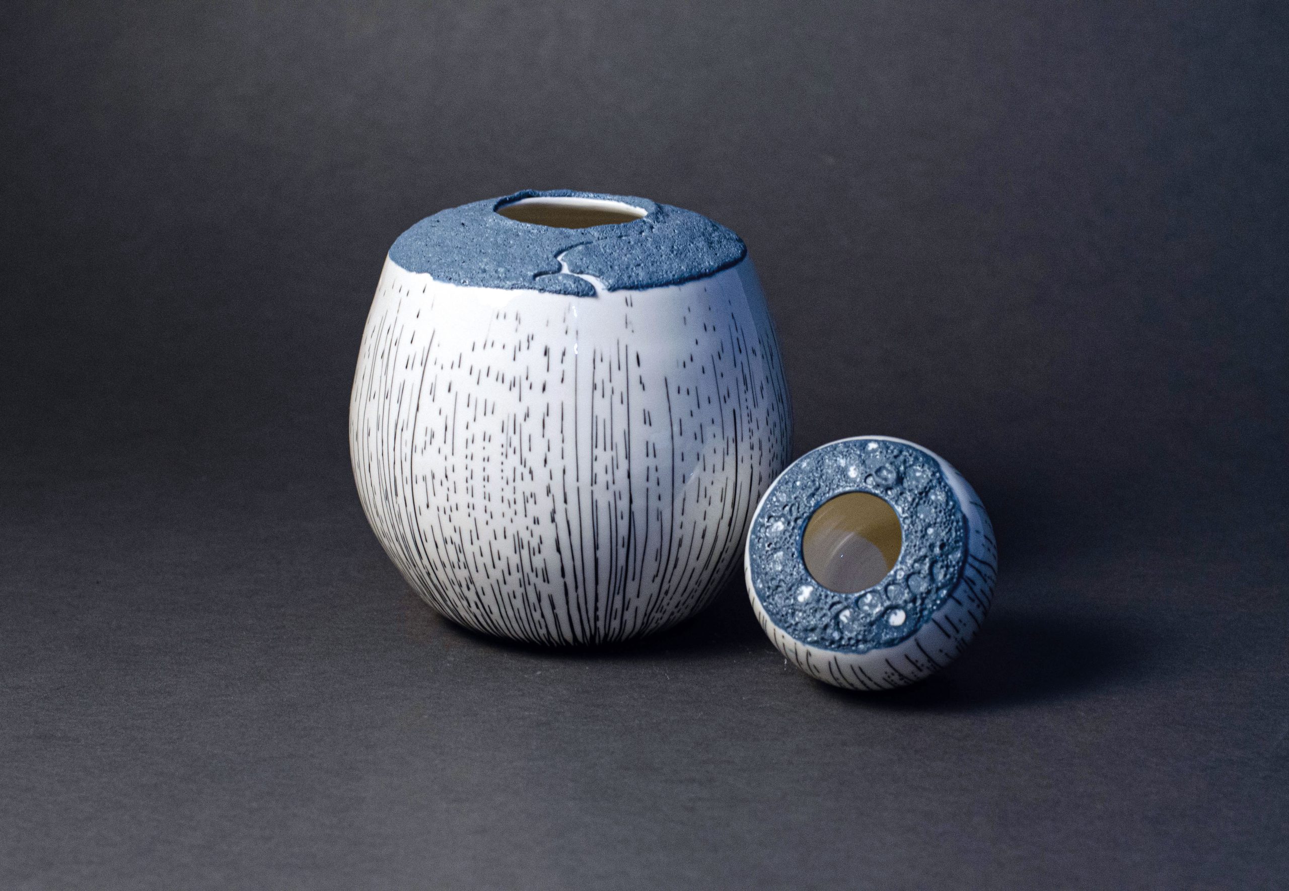 White_Chelsea_TPI_antimoinebleu_whiteceramic-13-scaled