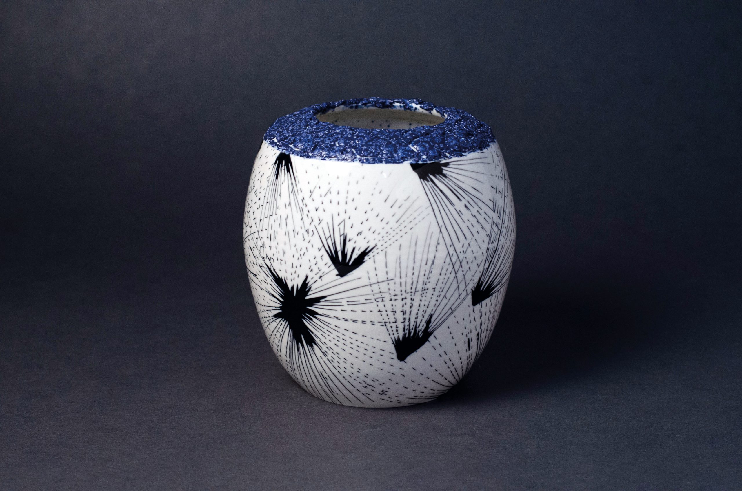 White_Chelsea_TPI_objet-porcelaine-scaled